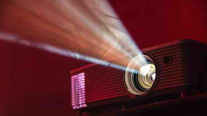 Top 8 melhores projetores para home cinema